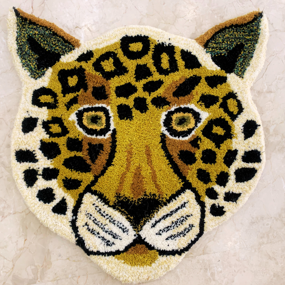 Animal Shape Kids handloom mat (Leopard)